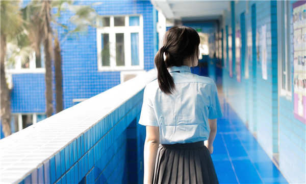 纳溪如何找到一个可以帮助我生孩子的女人？